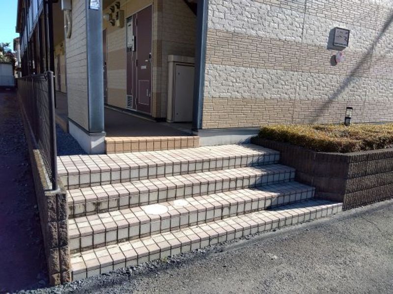 レオパレスボヌール ロビー