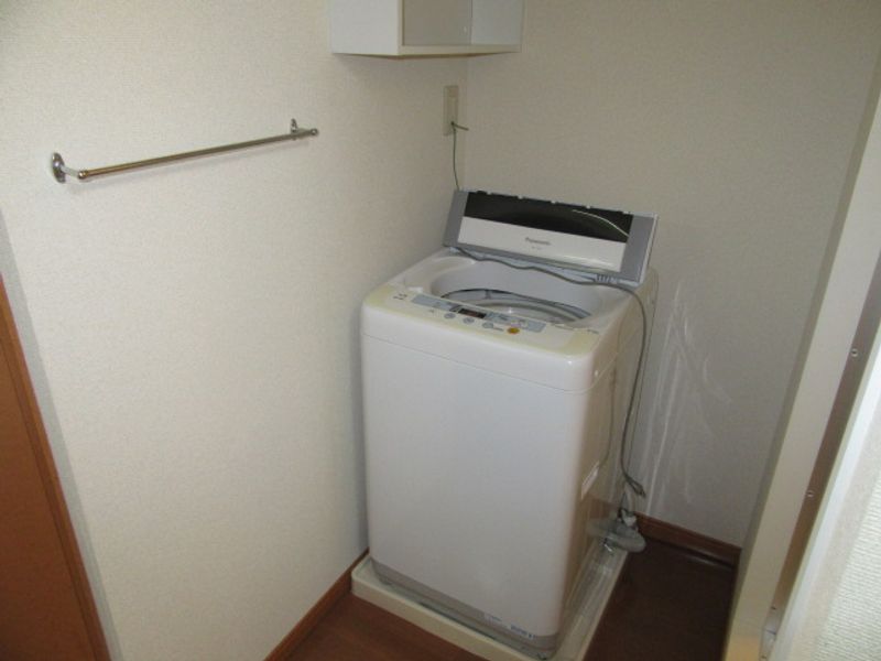 レオパレスパストラルヒル　Ｅ undefined