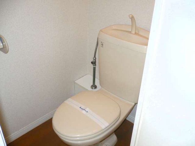 レオパレス光壱番館 トイレ