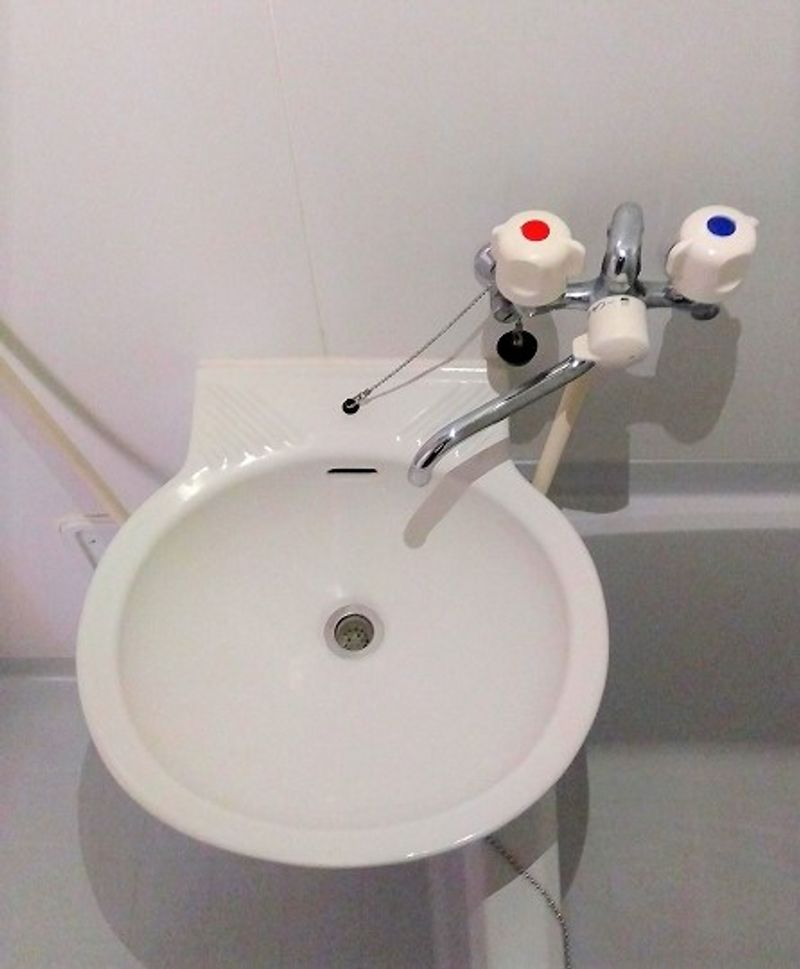 レオパレスクレスト 洗面台