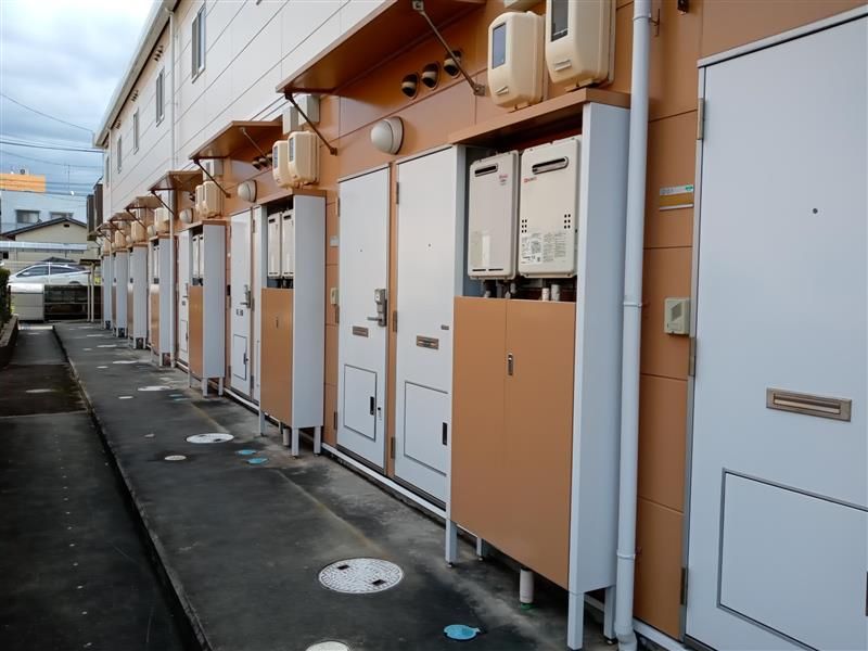 レオパレス京橋南 玄関