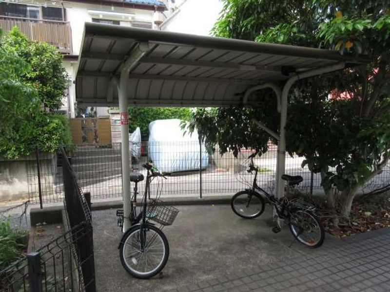 レオパレスＨＡＮＡＷＡ 共用部分