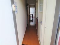 レオパレス御所 玄関