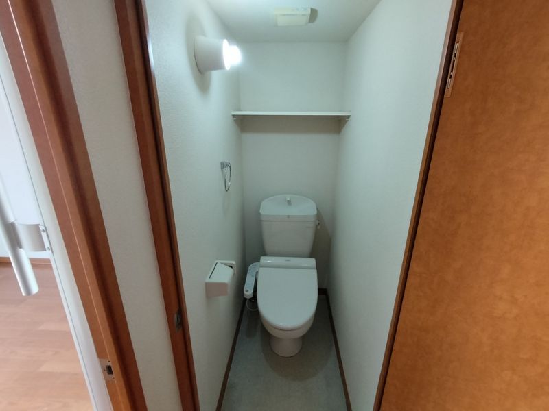レオパレスコンフォート宇留毛 トイレ