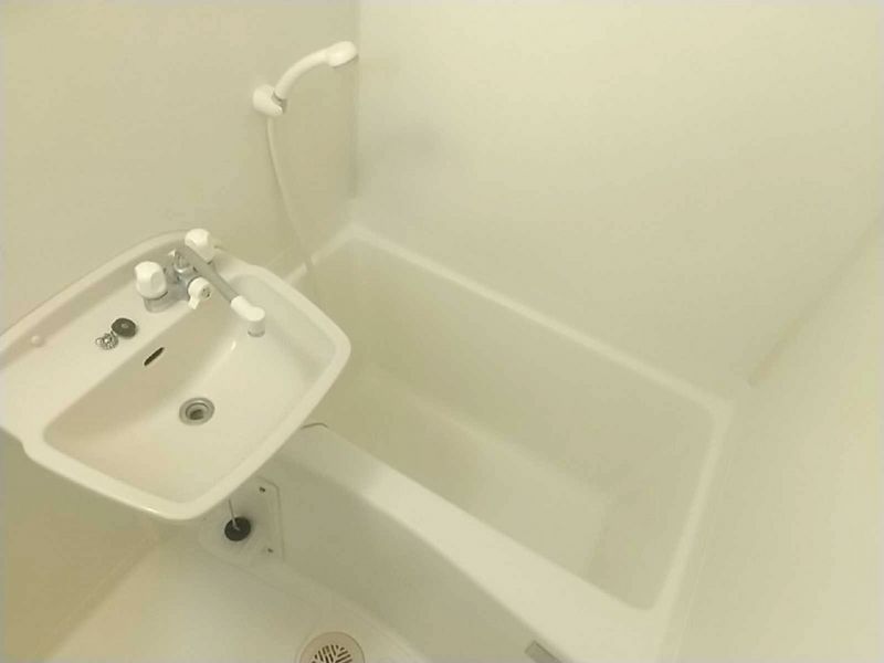 レオパレスみずほサード 風呂