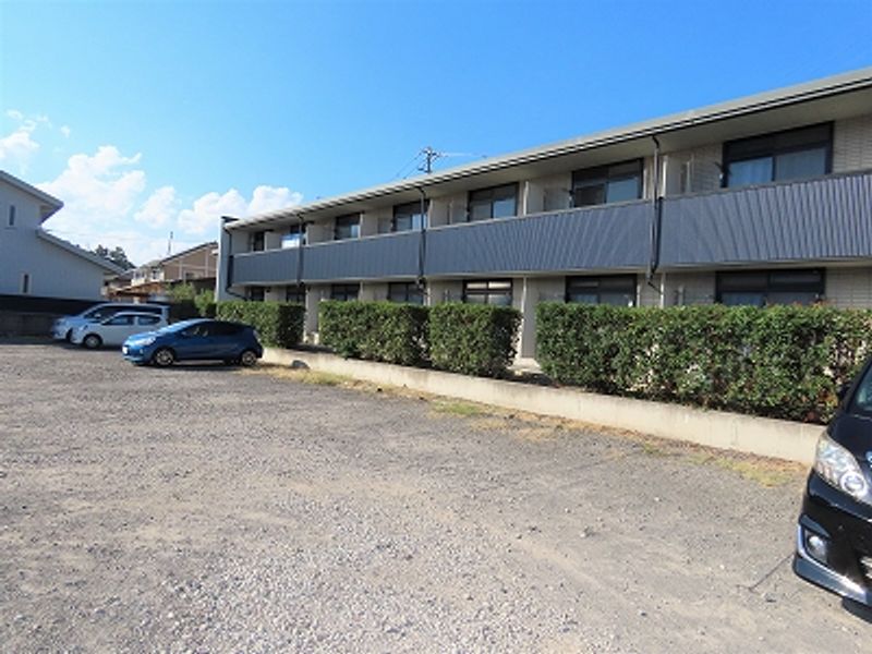 leopalace Sanga 주차장