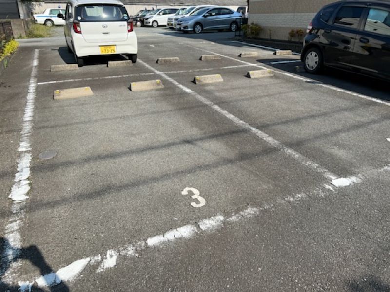 レオパレスメゾン　ド　ソレイユ 駐車場