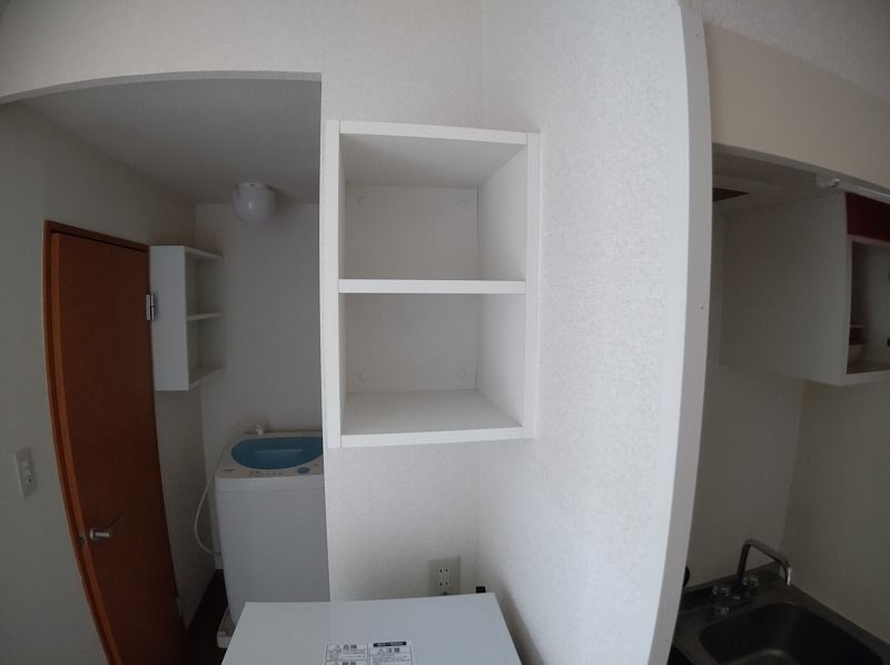 レオパレスズーデングッチ 収納