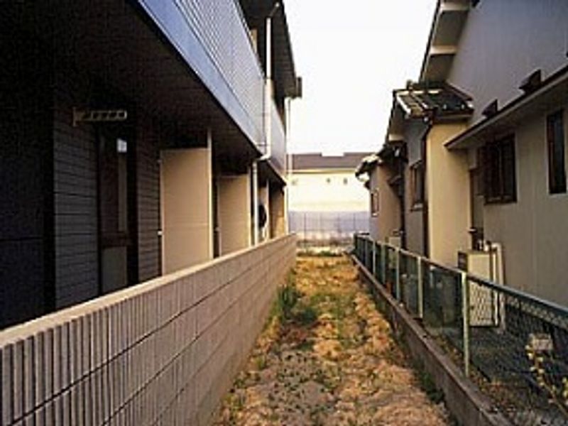 レオパレスフォレスト中井 その他