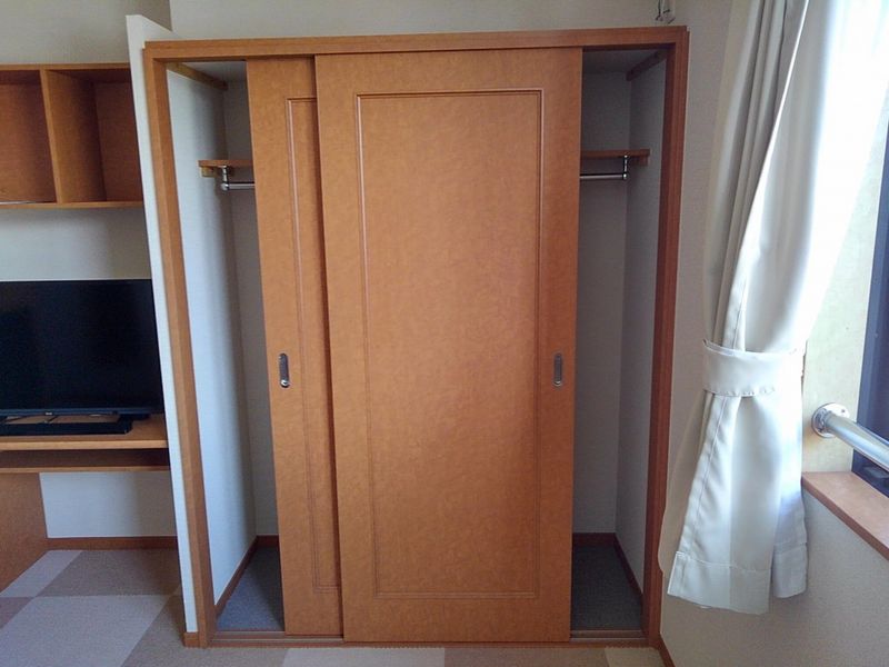 レオパレス春風 収納