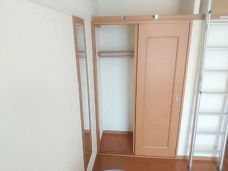 レオパレスキンモクセイ undefined