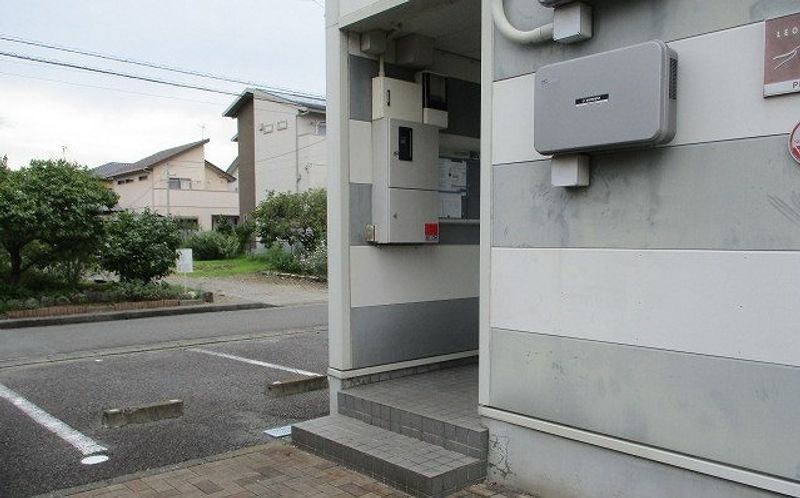 レオパレスＰＲＯＶＡＮＣＥ エントランス