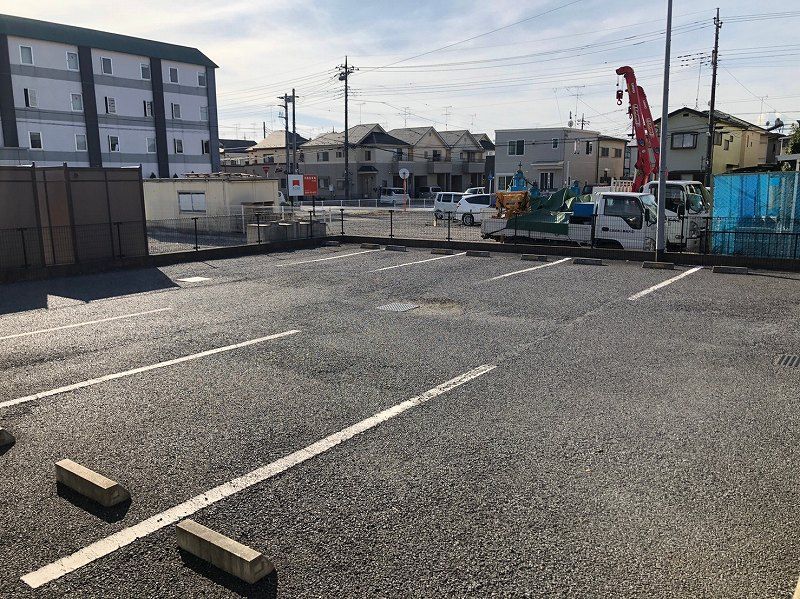 レオパレスコトー　ブロン 駐車場