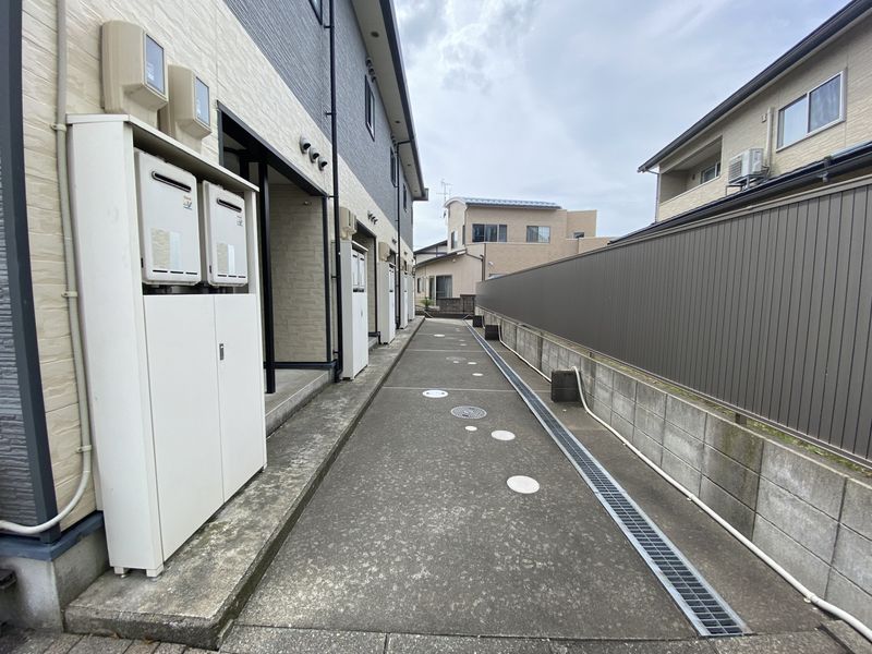 レオパレスサンブロス 共用部分