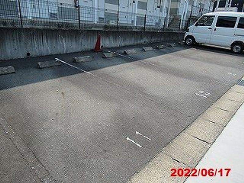 レオパレスのりくらⅡ 駐車場