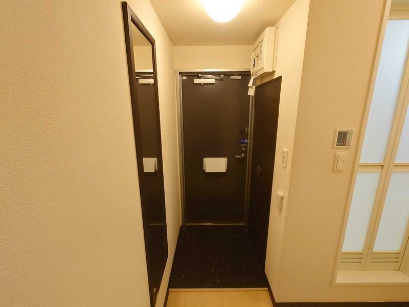 LEONEXT Suruga Entrance