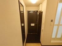 LEONEXT Suruga Entrance