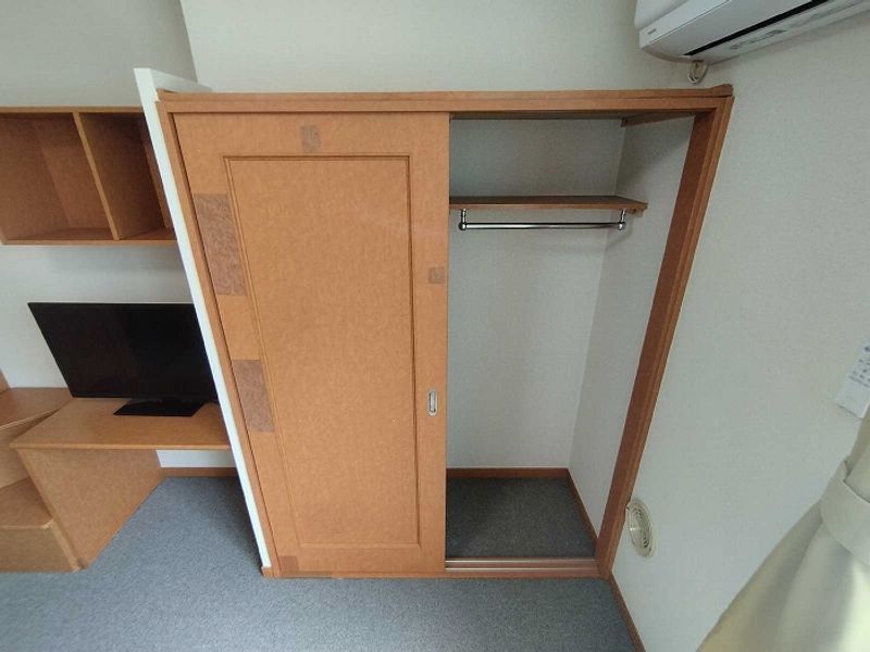 レオパレスシャンテＢ 収納
