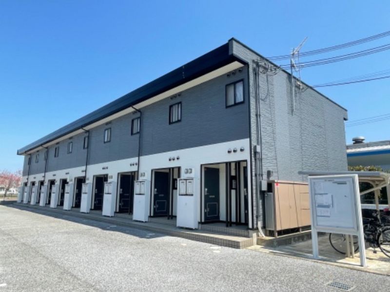 レオパレスブーゲンビリア 外観