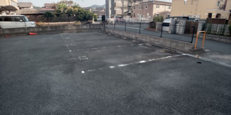 レオパレス大塚 駐車場