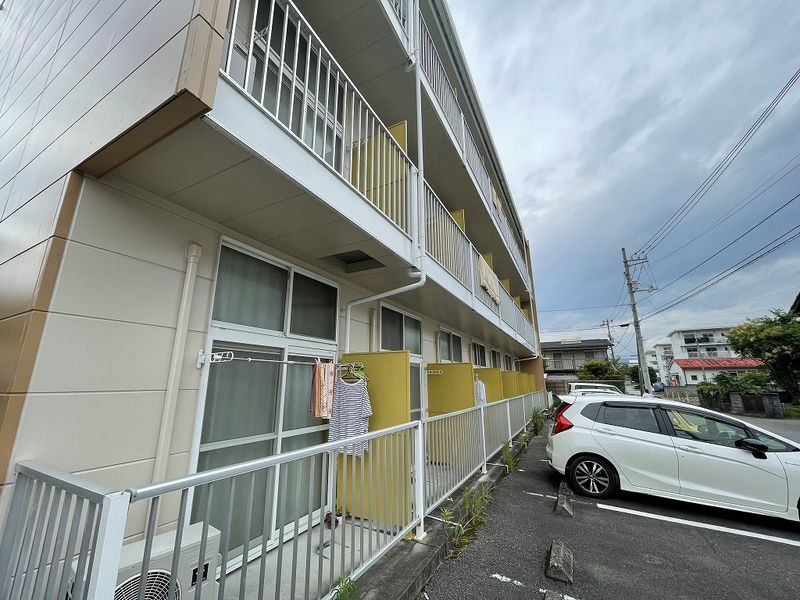 レオパレスシルバ 外観