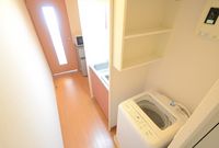 レオパレスツェントルム 玄関
