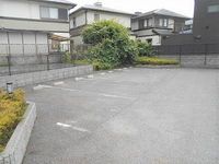レオパレスＳＡＫＵＲＡ 駐車場