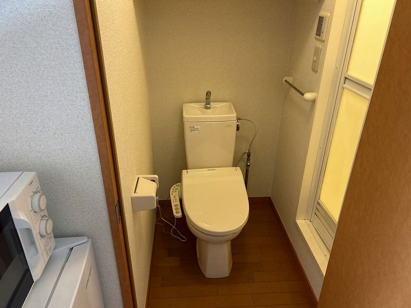 レオパレスエターナル トイレ