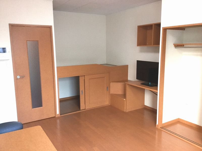 leopalace MELUKU Living room