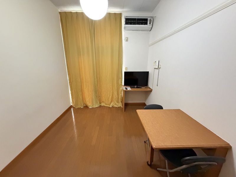 leopalace Court Hikone Living room