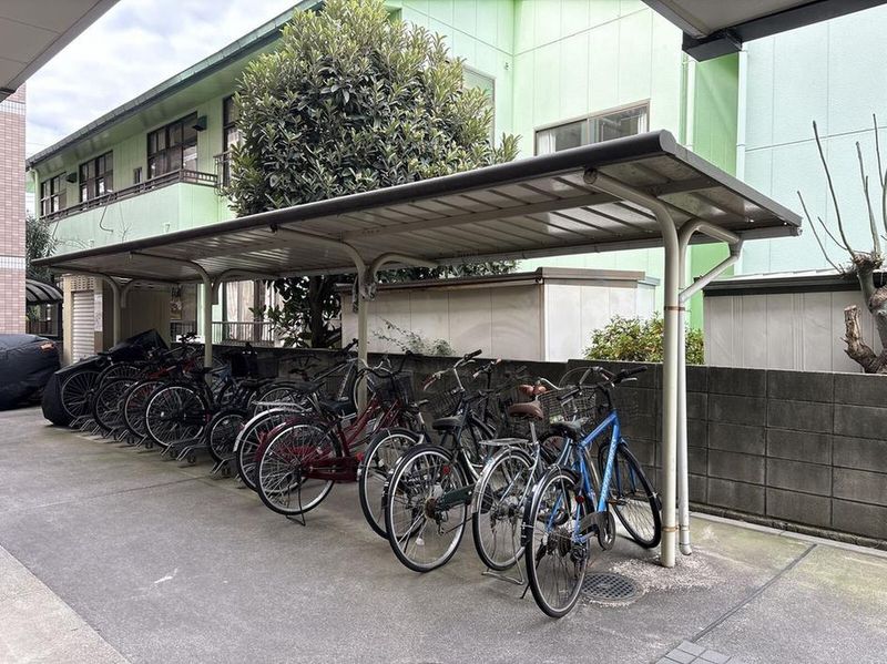 leopalace Precious SRK Shared spaces