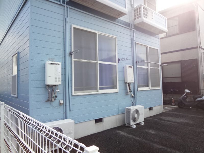 レオパレスパティオ 駐車場