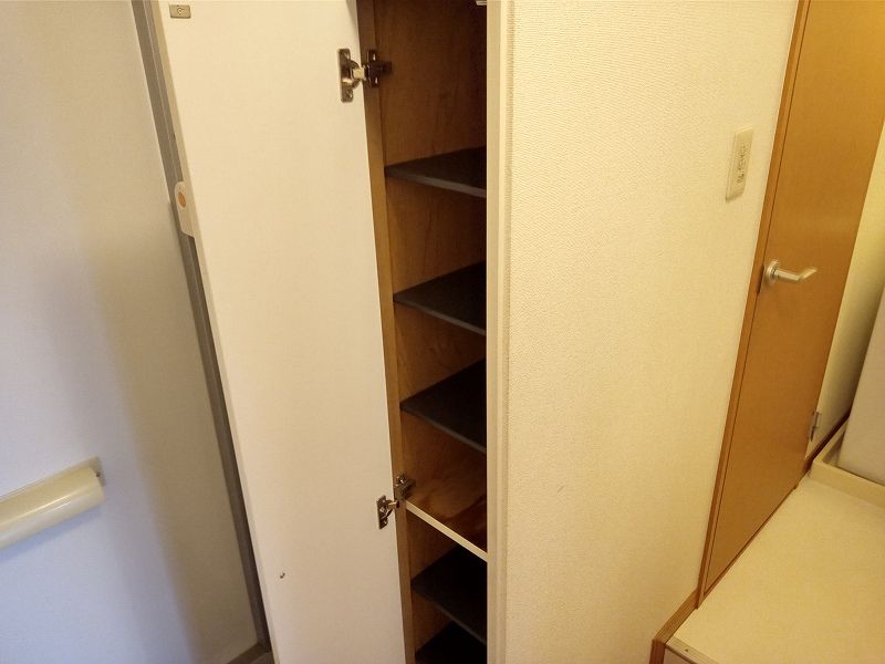レオパレスグラン　フルール 収納