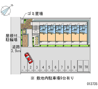 13735 Monthly parking lot