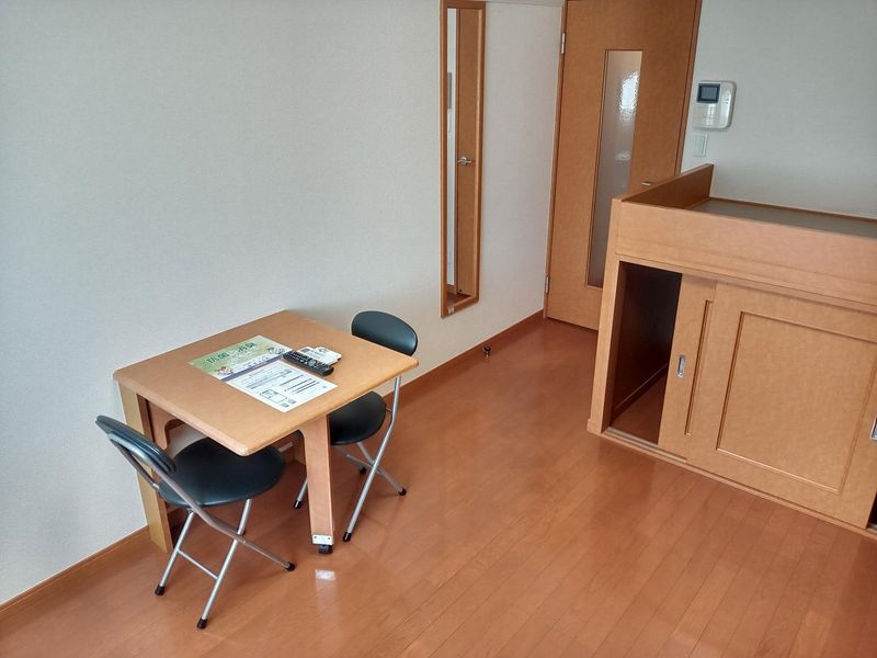 レオパレス仙港Ｂ 居間