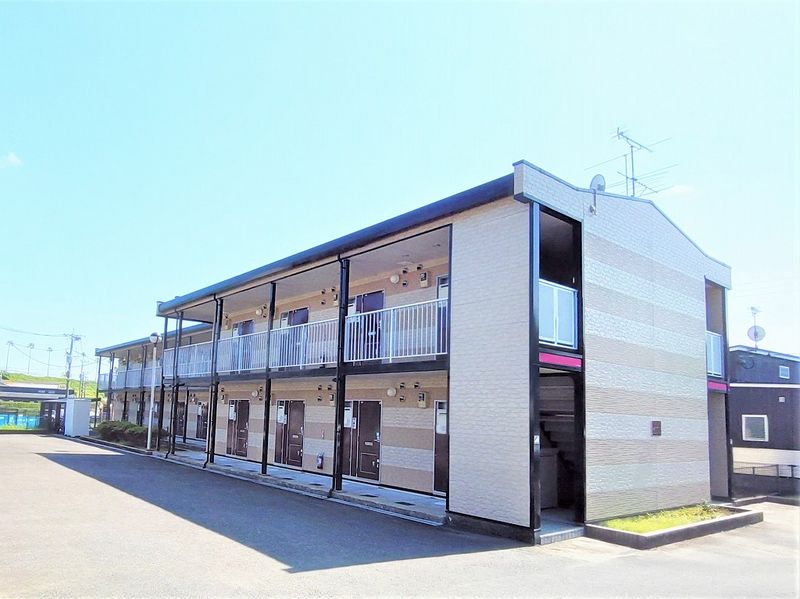 レオパレス源藤 外観