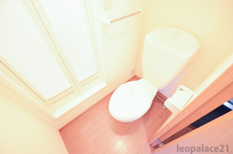 レオパレスファイナルコート トイレ