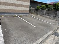 レオパレスグリーンハイツ二宮 駐車場