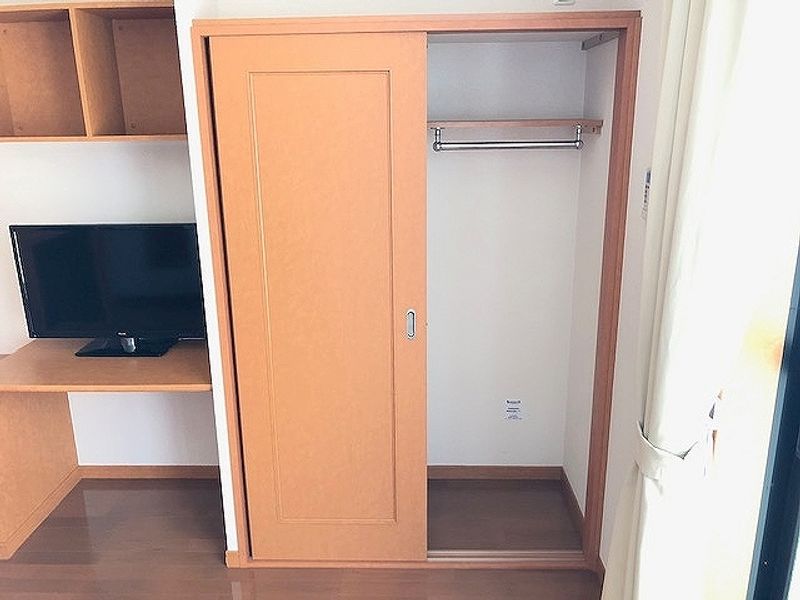 レオパレスすばる 収納