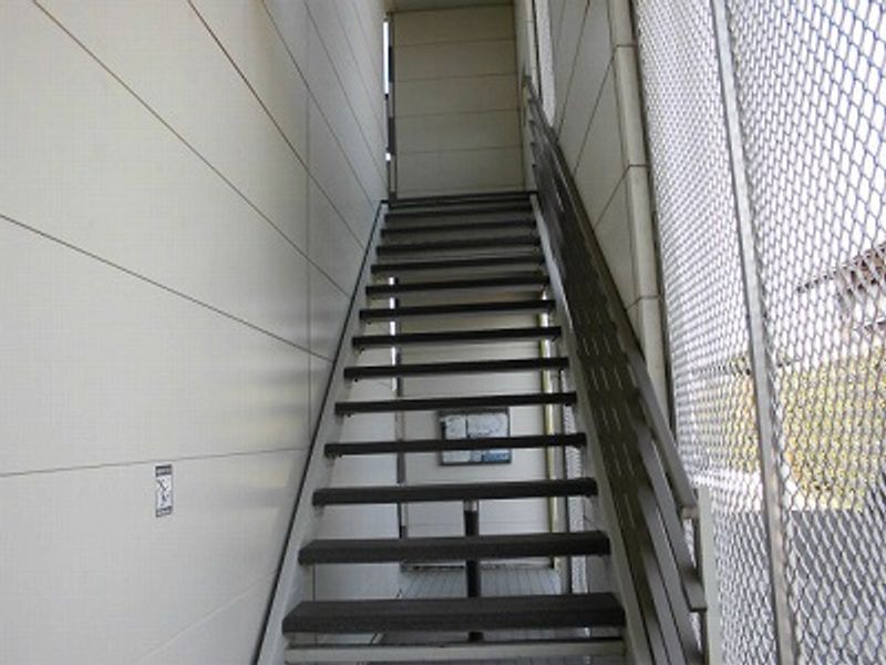 レオパレスメイプル 共用部分