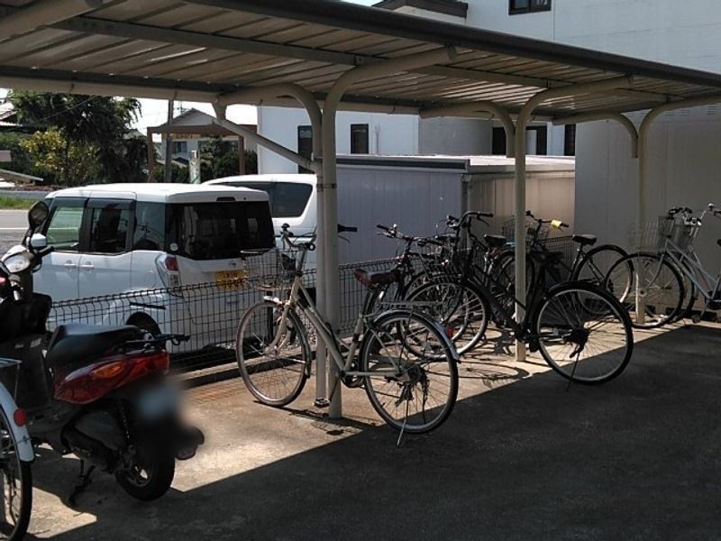 レオパレスドリーミー塩浜 共用部分