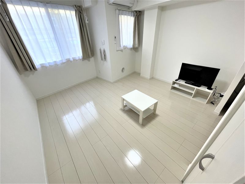 レオパレスエクセルカーサ平和台 居間