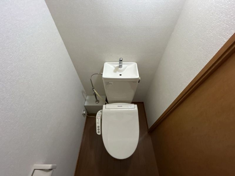 レオパレス司 トイレ