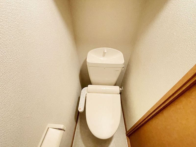 レオパレス南彦根Ⅱ番館 トイレ