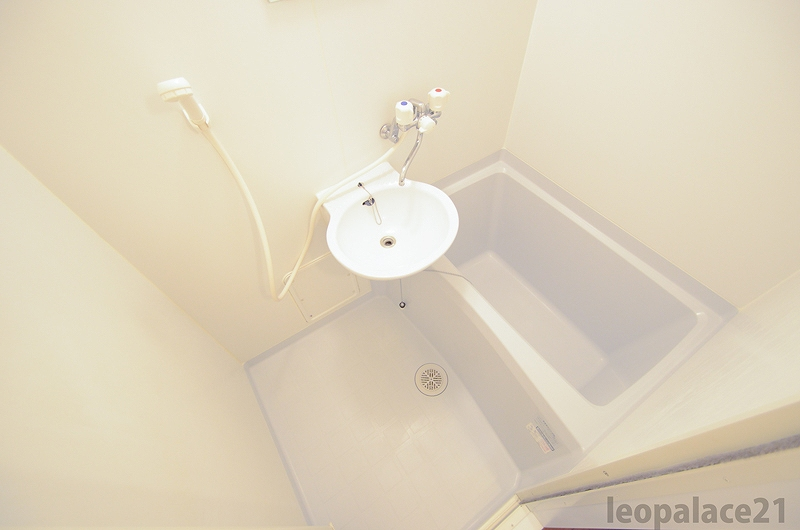 レオパレスＳＡＷＡＨ 洗面所