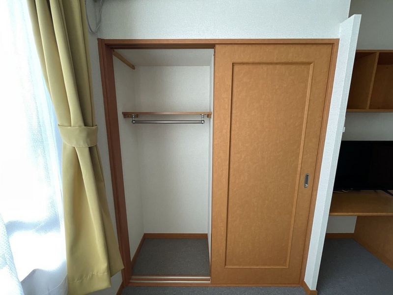 レオパレスノーヴァ堀之内 収納