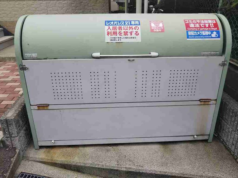 レオパレスサガタ 共用部分
