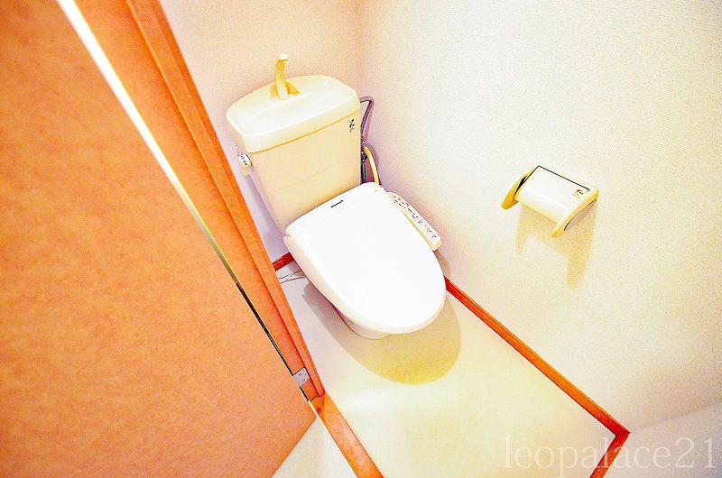 レオパレスオアシス トイレ