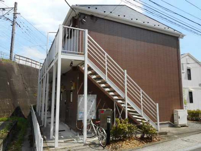 レオパレスＲＥＩ 外観