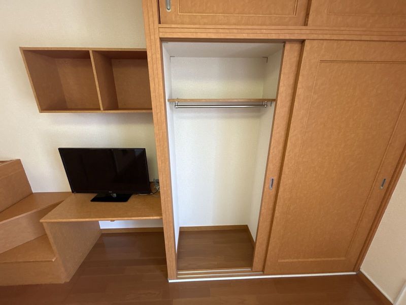 レオパレスＹＫＯキャンプツクバ 収納